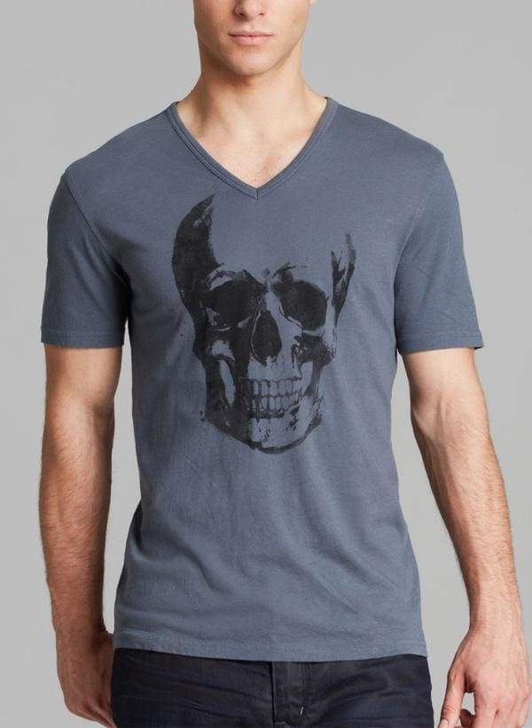 V-Neck T-Shirts