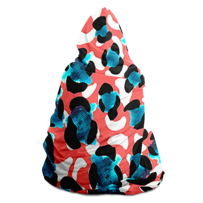Abstract Pattren Hooded Blanket
