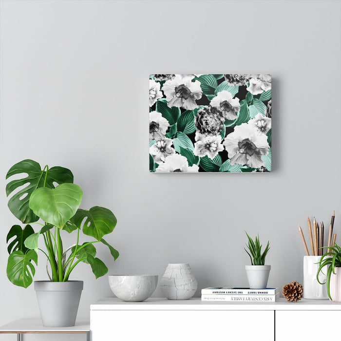 BLACK AND WHITE FLORAL GARDEN GLAMOR