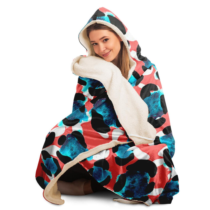 Abstract Pattren Hooded Blanket