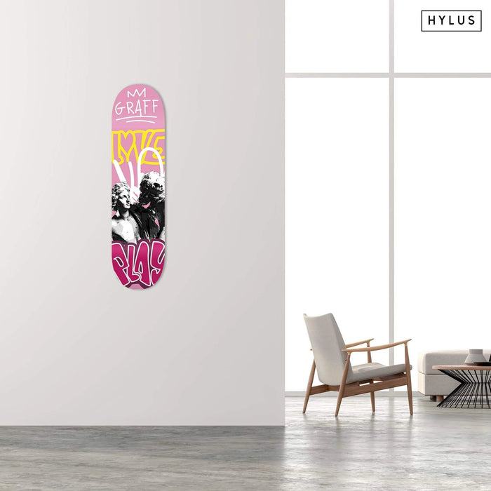 Daphne Skateboard