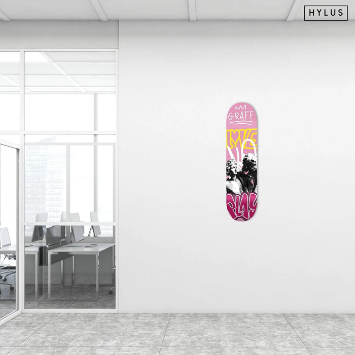 Daphne Skateboard