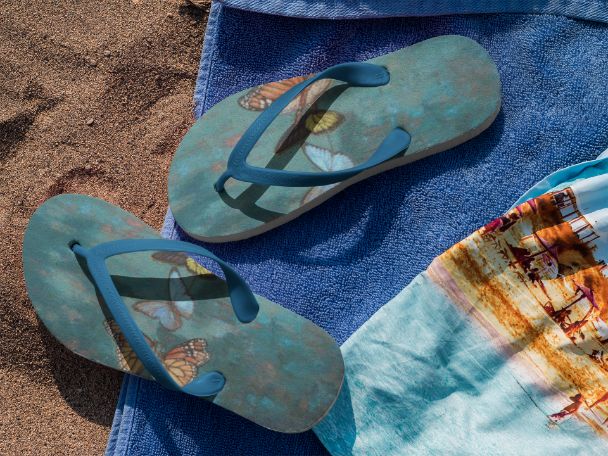 Frida Wutoneh Flip Flops