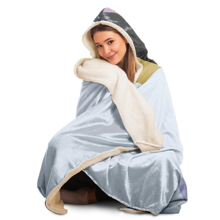 Geometric Hooded Blanket