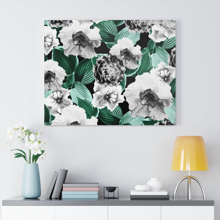 BLACK AND WHITE FLORAL GARDEN GLAMOR
