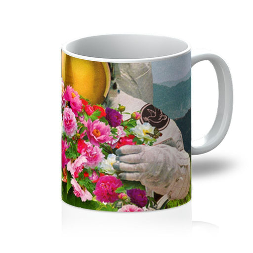 VIRGIN TEEZ Homeware 11oz The Collectore Mug
